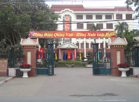 Thành phố Vinh rộn ràng đón chào ngày đầu năm